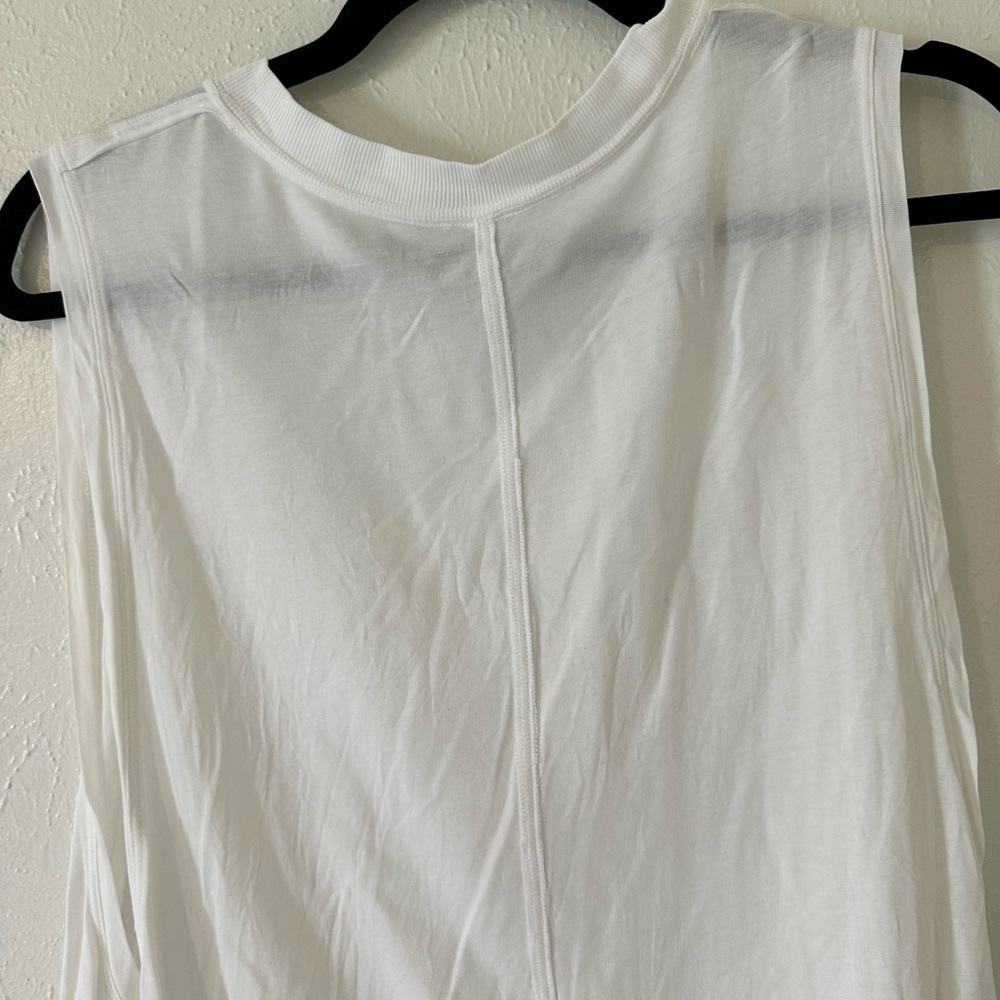 Lululemon All Yours Boyfriend Tank
White - Picture 9 of 9